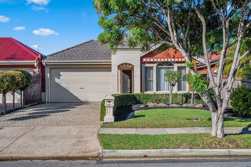 11 Victor Avenue, Glengowrie, SA 5044