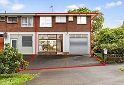 4/16 Clyde Street, Epsom