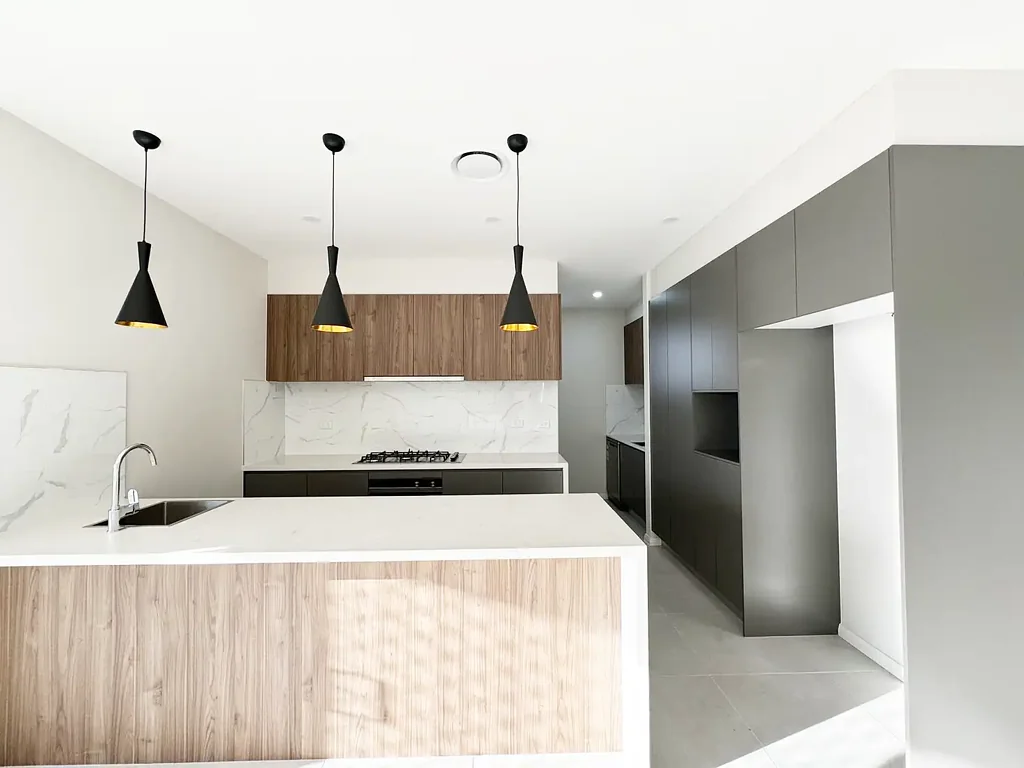 Leppington Brand New 4-Bedroom Home sitting on a Huge Block of Land