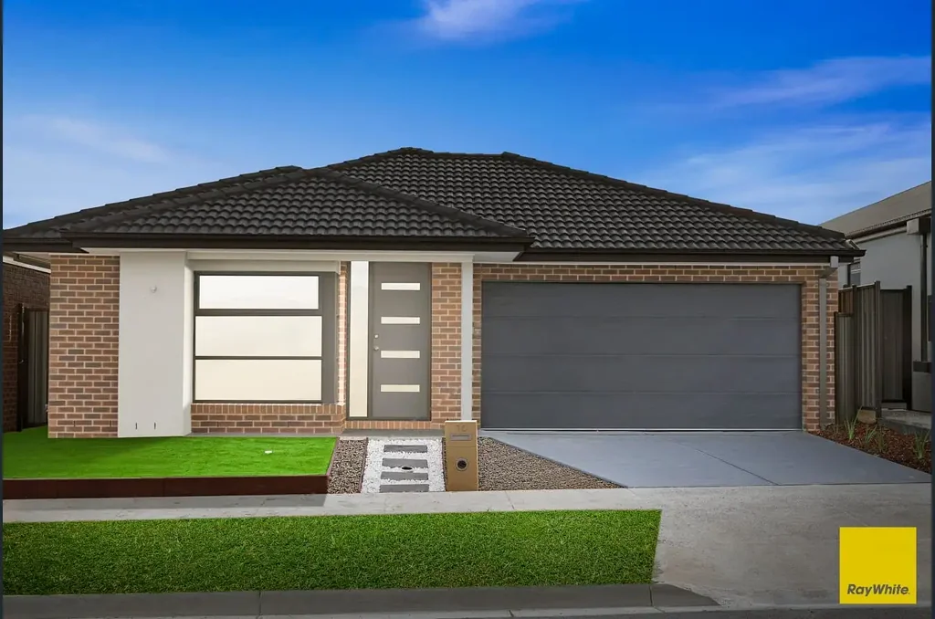 6 Pyrus Crescent, Mickleham, VIC 3064