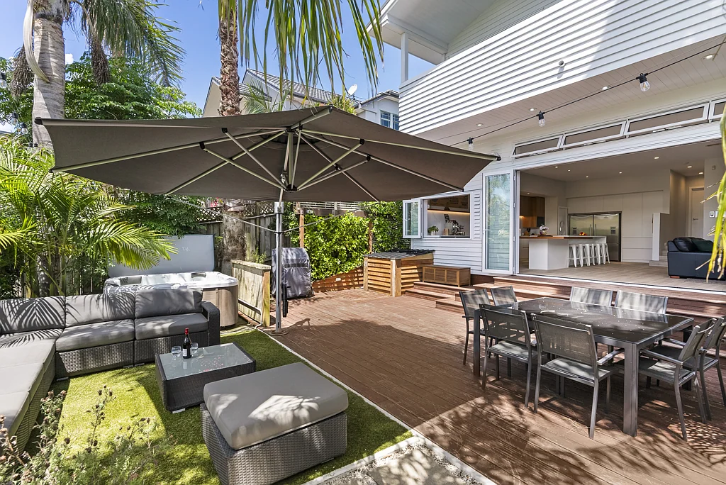 Rothesay Bay 4ਬੈੱਡਰੂਮ COASTAL SOPHISTICATION IN ROTHESAY BAY!