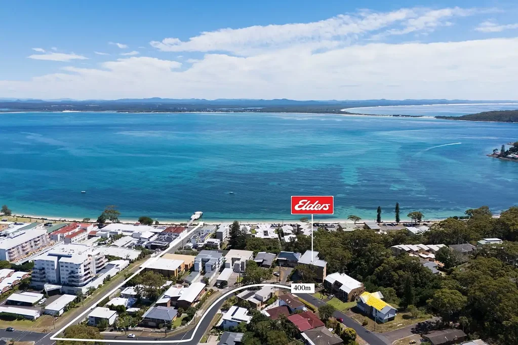 Shoal Bay 2房  FULLY FURNISHED COASTAL ESCAPE WITH WATER GLIMPSES