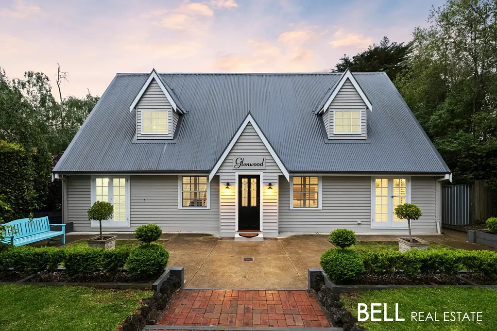 337 Glenfern Road, Upwey, VIC 3158