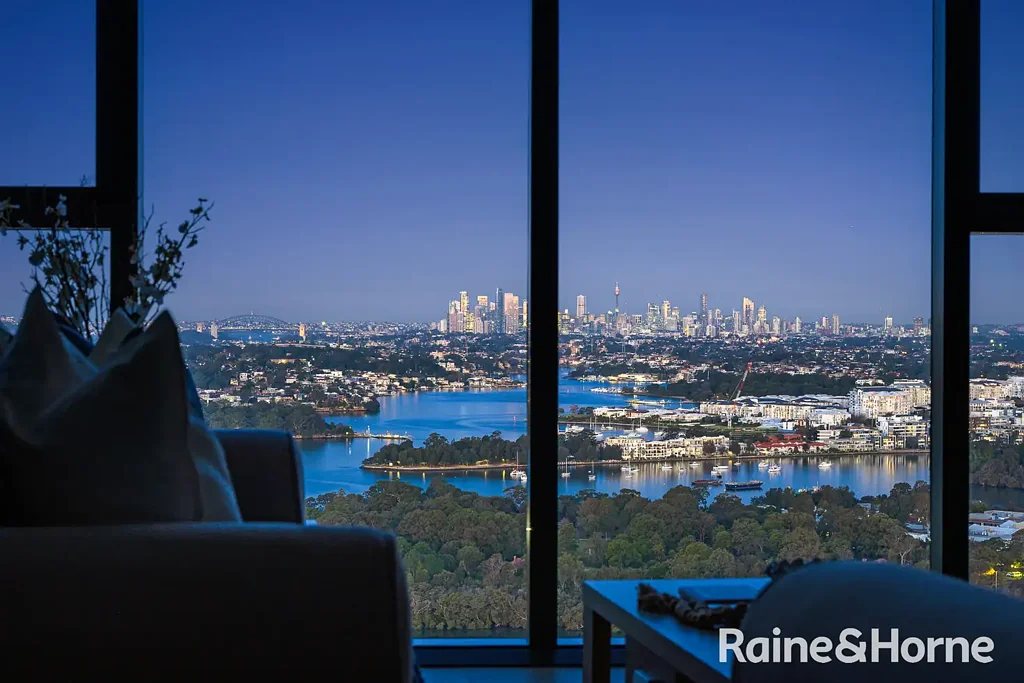 8 Walker Street, Rhodes, NSW 2138
