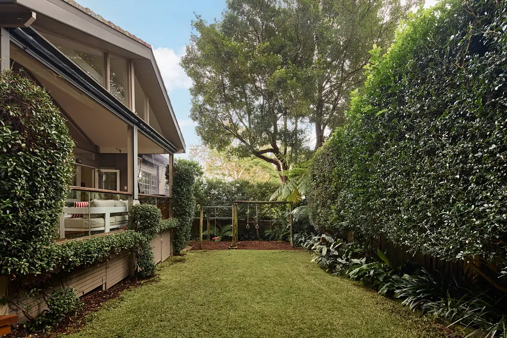Cremorne 5 Slaapkamer Rare Federation Estate On 670sqm Corner Holding - First Time Offered In 47 Years