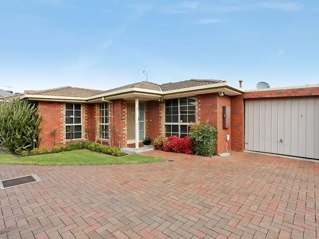 Modern Living In A Fantastic Location
