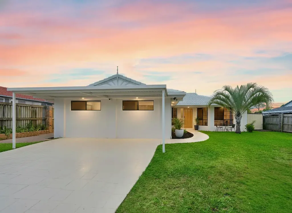 Calamvale 5침실 Exceptional Dual-Living Family Sanctuary in Calamvale