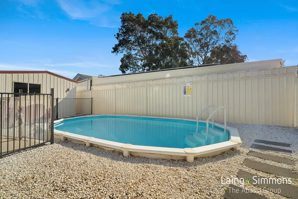 South Penrith 3Zimmer Big Corner Block, Sparkling Pool & All the Space a Family Could Want