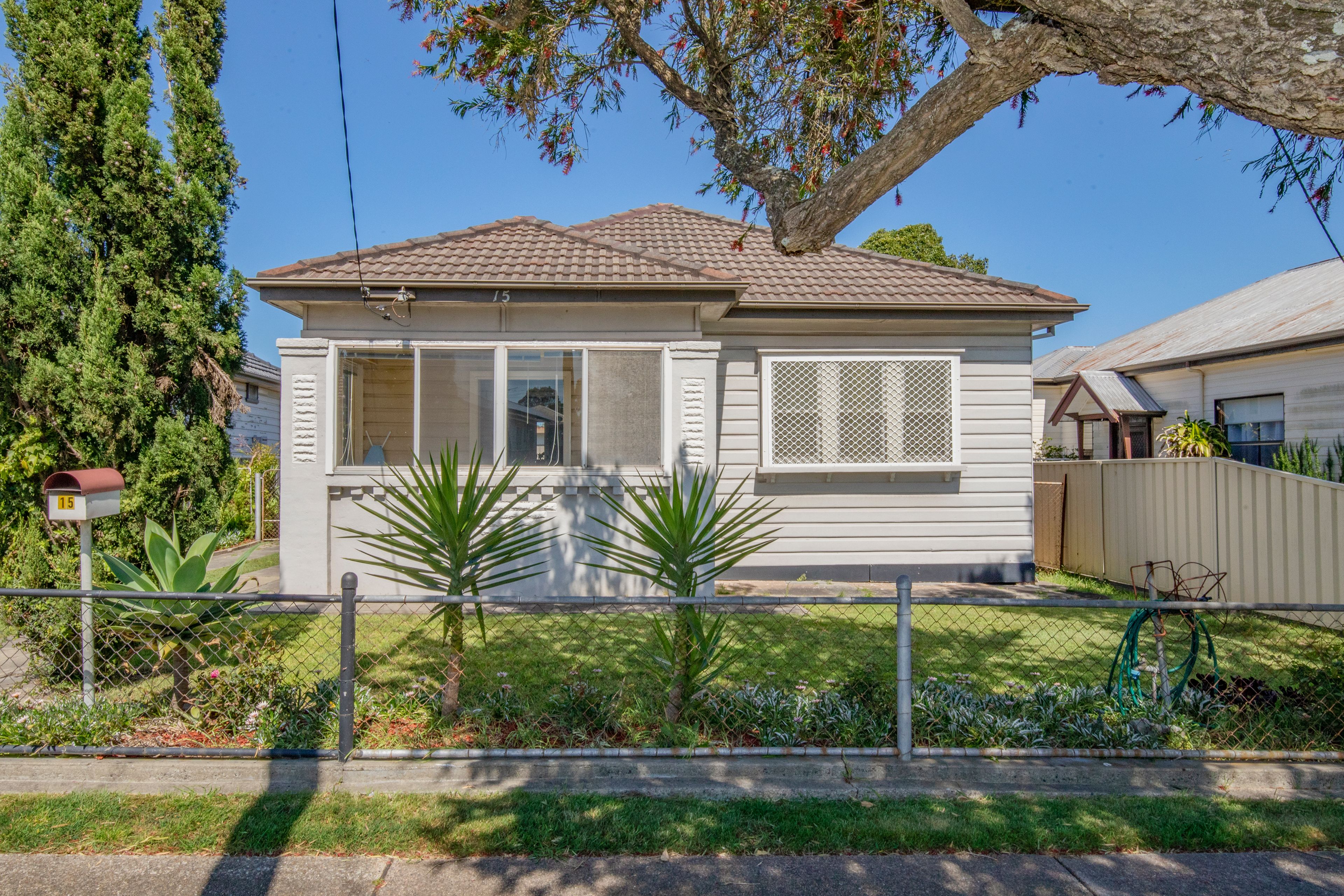 15 MILLER ST, MAYFIELD WEST NSW 2304, 0部屋, 0バスルーム, House