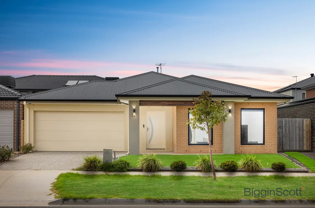 Tarneit 4Kwarto The Perfect Blend of Lifestyle & Investment in Prestigious Newgate Estate!