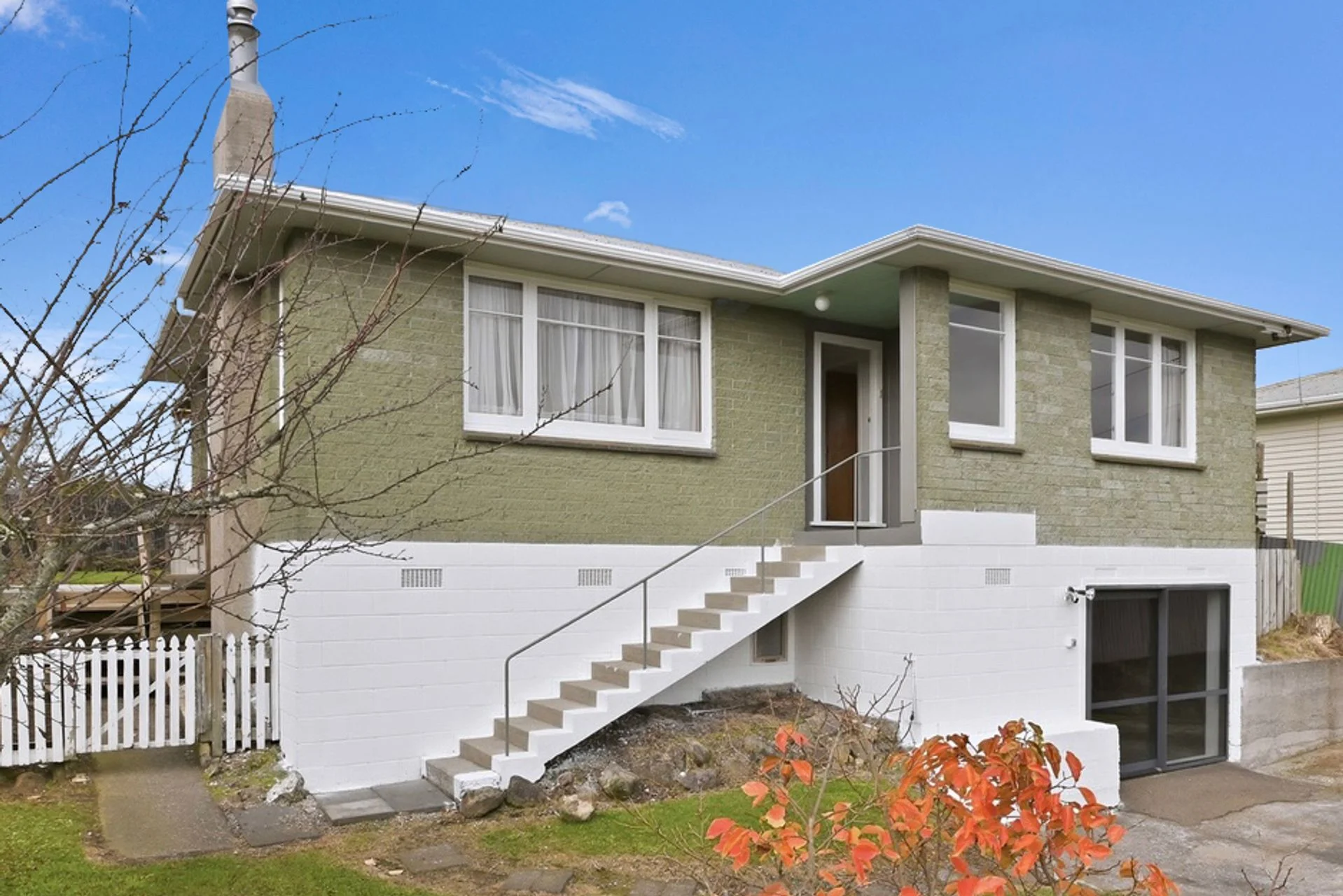 Fordlands 3 Bedroom Big Section, Extra Space, Possibilities