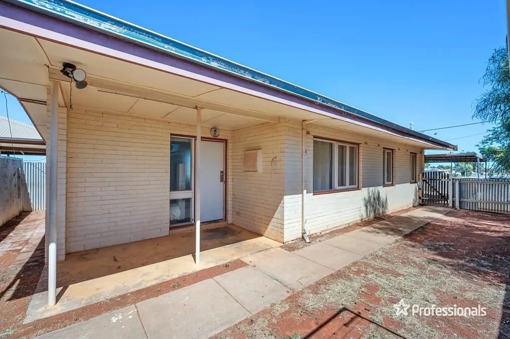 1A Kapai Place, South Kalgoorlie, WA 6430