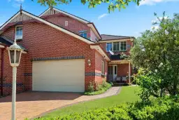 8 Hermosa Court, Castle Hill