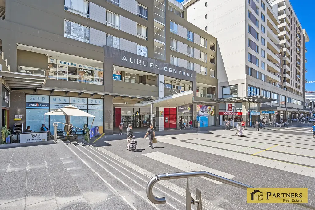 Renovated 3 Bedder Apartment in the Heart of Auburn