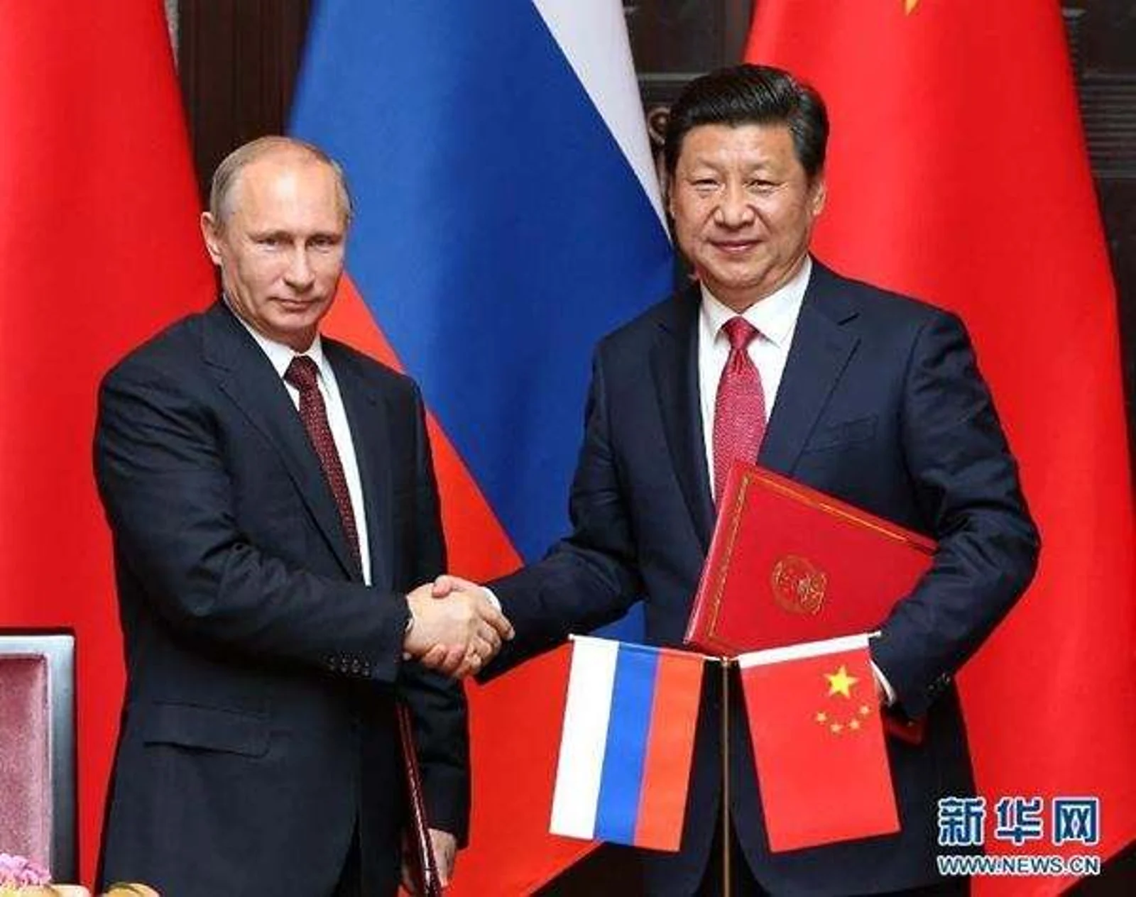 习近平在第二十三届圣彼得堡国际经济论坛全会上的致辞(全文)