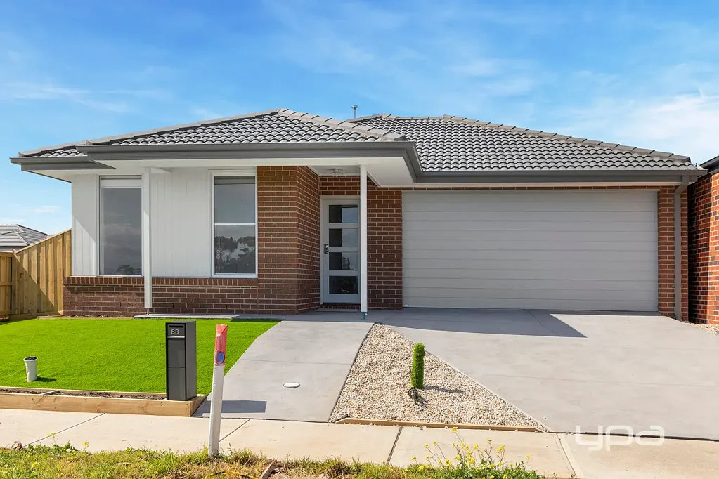 MODERN FAMILY HOME WITH STYLE AND COMFORT