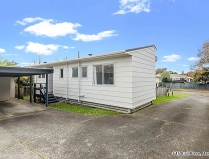 1 & 2/15 Stoll Place, Manurewa, Manukau City, 4 ਕਮਰੇ, 2 ਬਾਥਰੂਮ, House