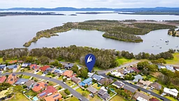 24 Pipers Bay Drive, Forster