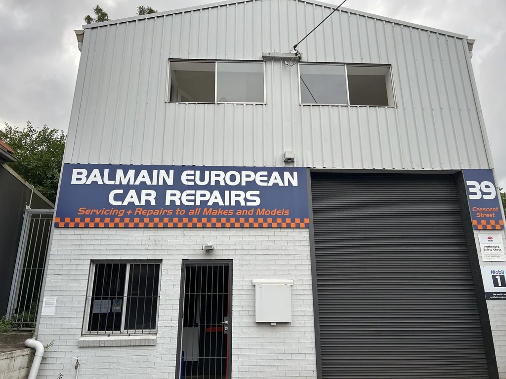 Residence above mechanic workshop