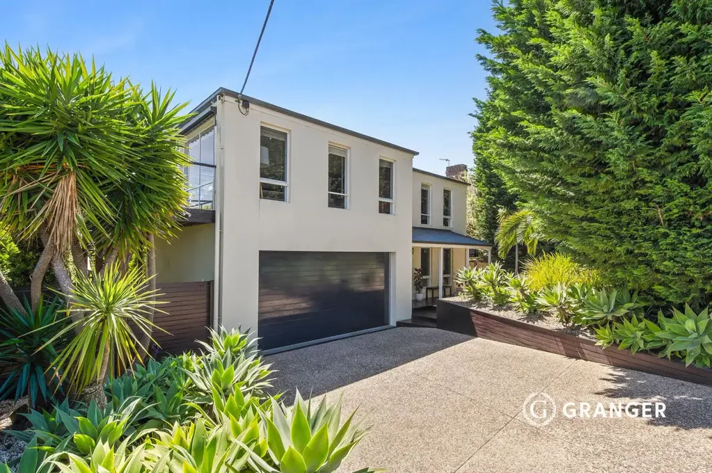 Rosebud 4ਬੈੱਡਰੂਮ Commanding Coastal Retreat with Dual-Living & Bay Views