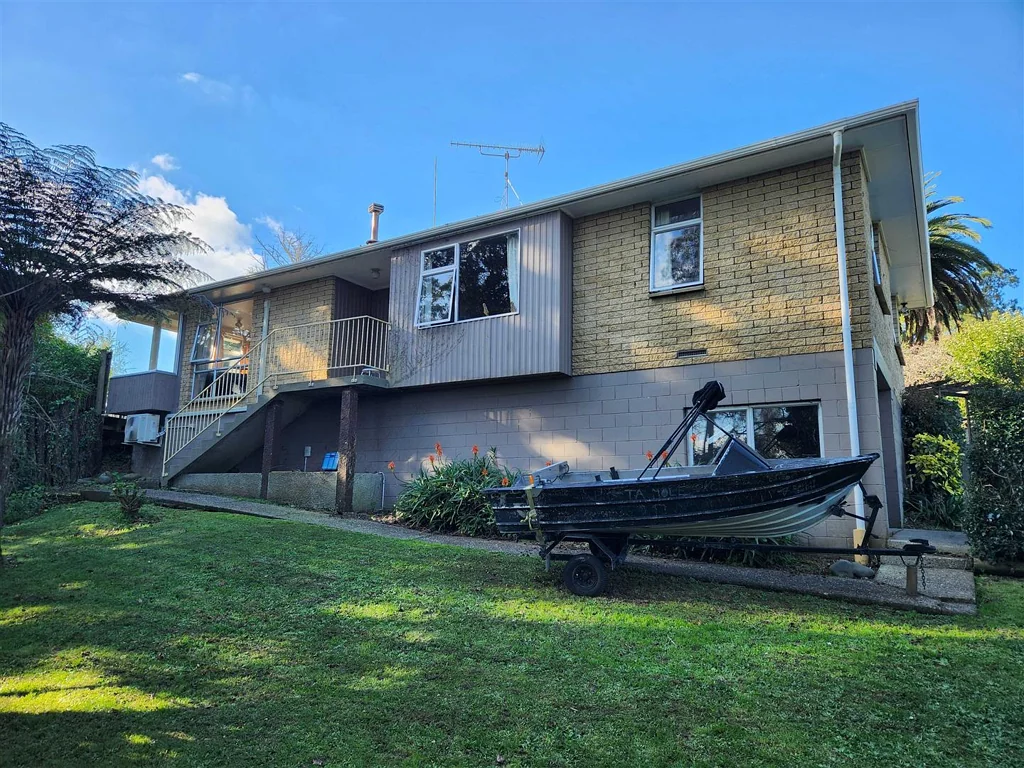 18 Meadows Lane, Huntly, Waikato