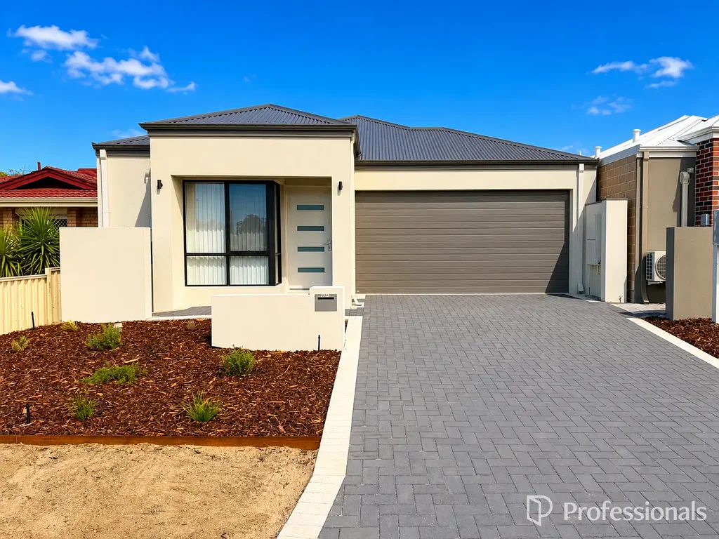 Brand-New Family Home in Prime Parkwood Location