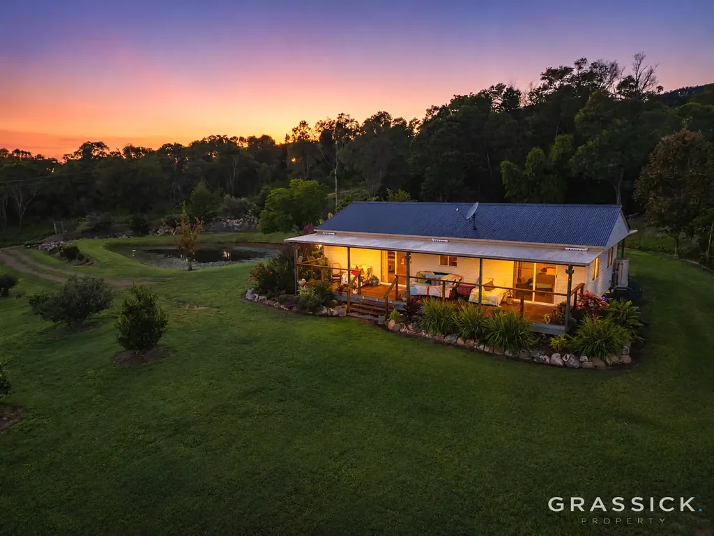 Charlwood “The Oasis” | Private 39.5-Acre Retreat with Sweeping Scenic Rim Views