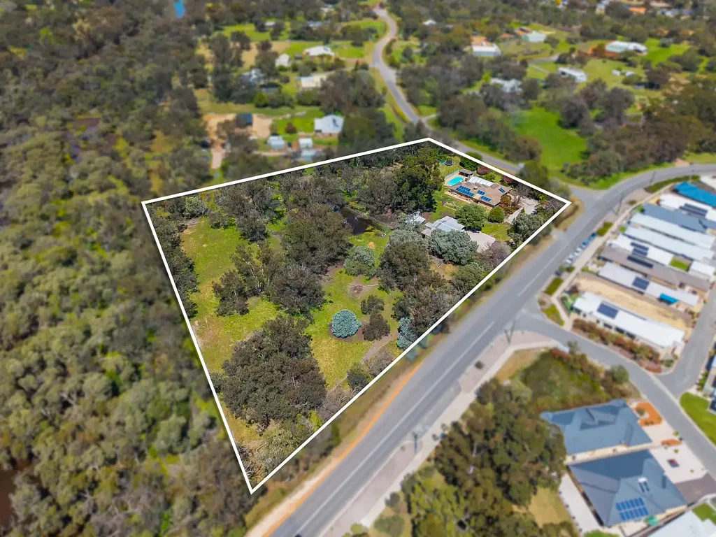 97 Murray River Drive, South Yunderup, WA 6208