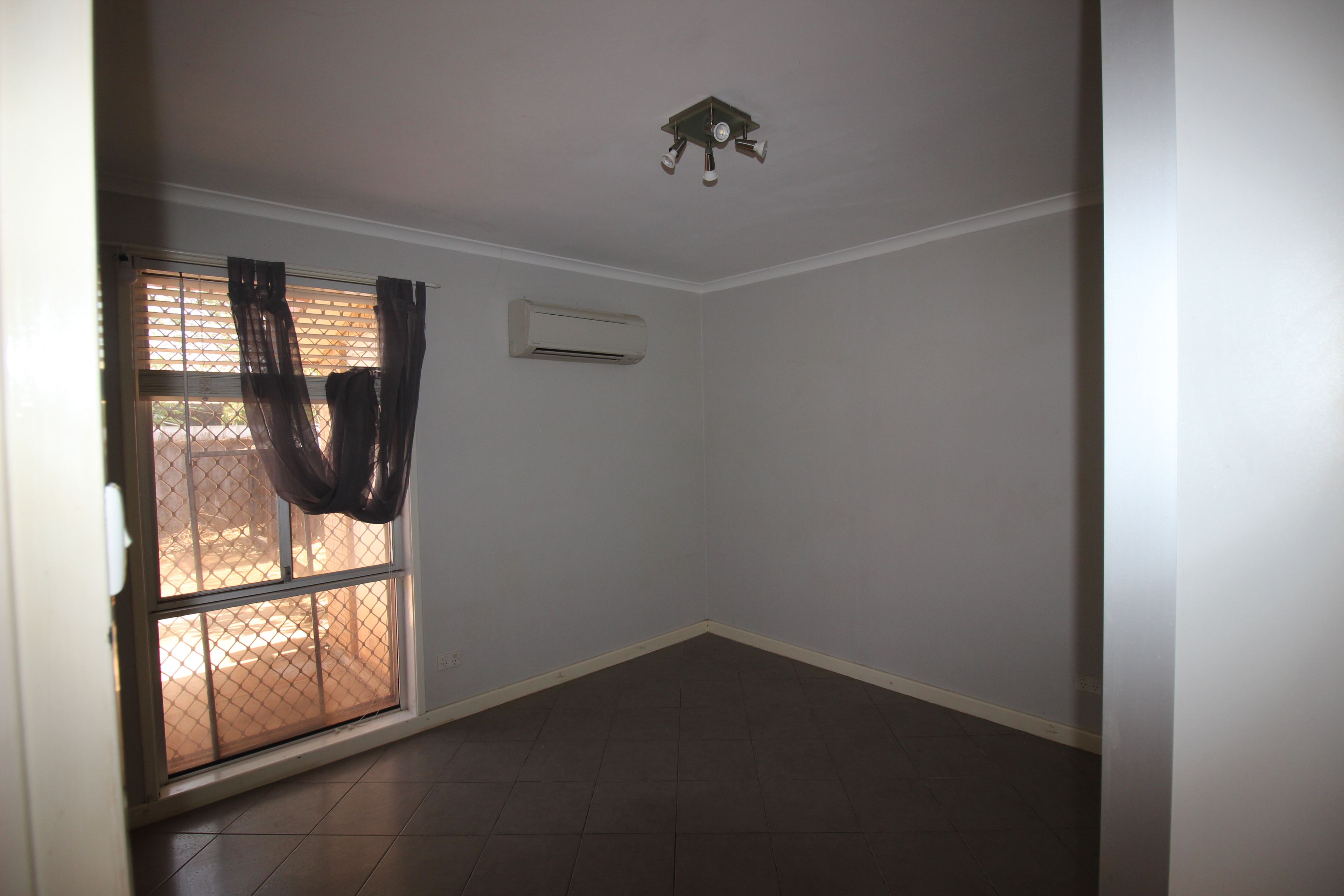 21B BOOGALLA CR, SOUTH HEDLAND WA 6722, 0 Bedrooms, 0 Bathrooms, Unit