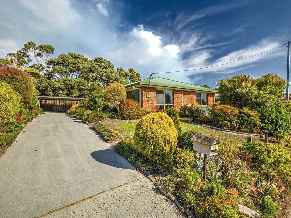 54 Walker Street, Wynyard, TAS 7325