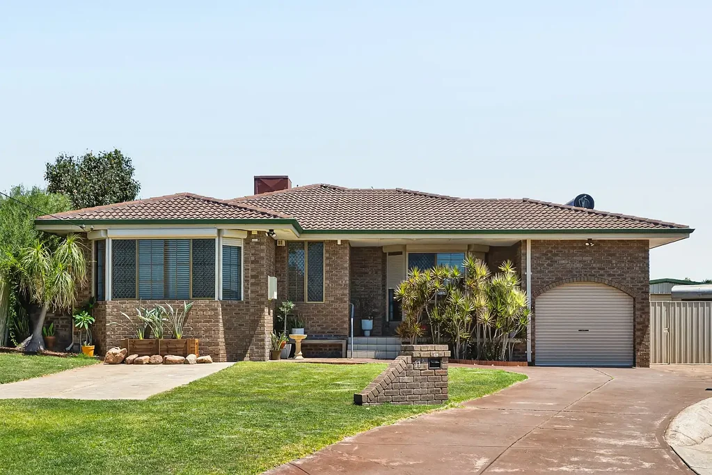 11A Sparrow Way, Spearwood, WA 6163