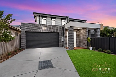 Sunshine 4 Bedroom BRAND NEW 4-BEDROOM 3-BATHROOM LUXURY HOME - SUNSHINE
