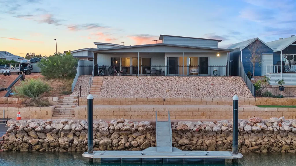 Exmouth Boat-Ready, Low-Maintenance Water Front Living