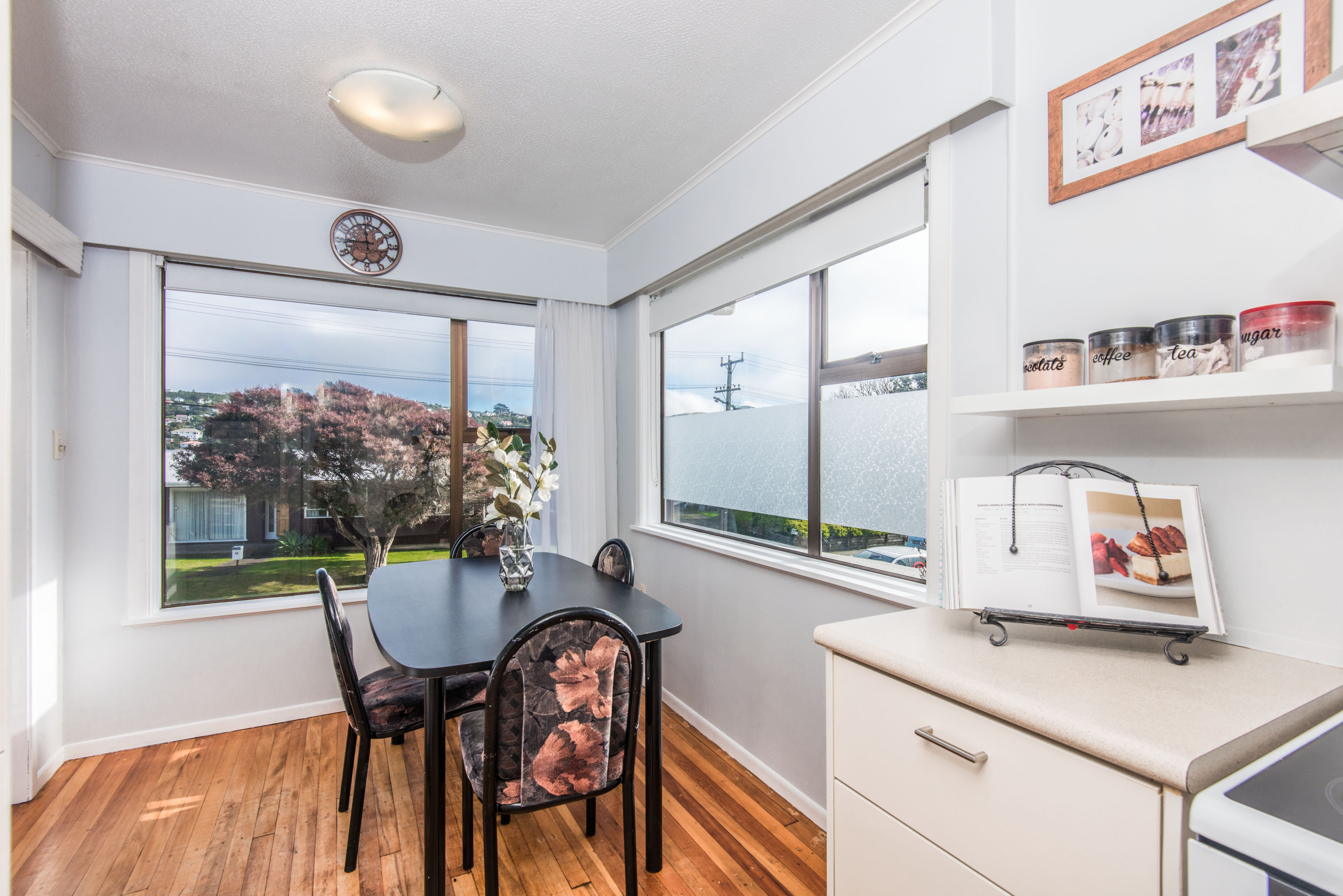 10 Beazley Avenue, Paparangi, Wellington, 3 Bedrooms, 2 Bathrooms