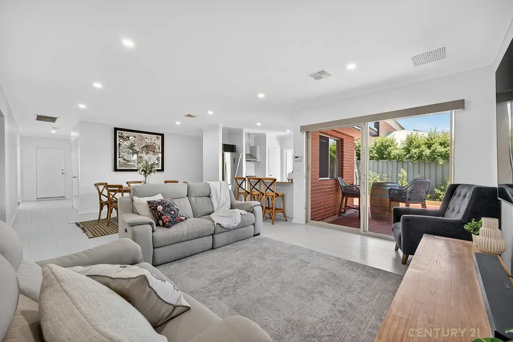 GREAT HOME, GREAT LOCATION!