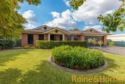 3 Pebble Beach Drive, Dubbo