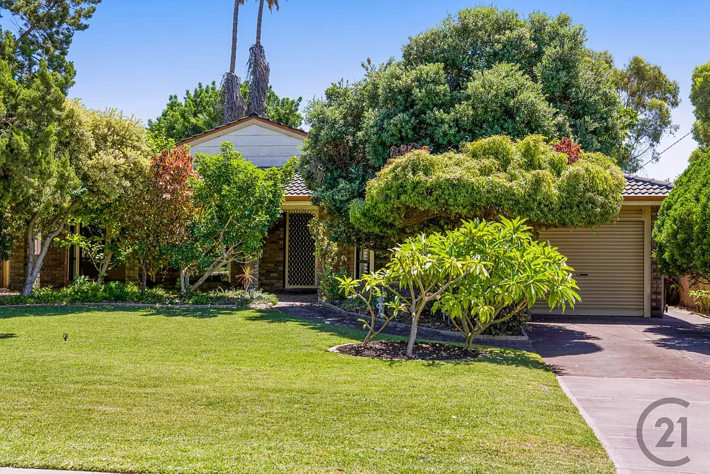 13 Korong Road, Golden Bay, WA 6174