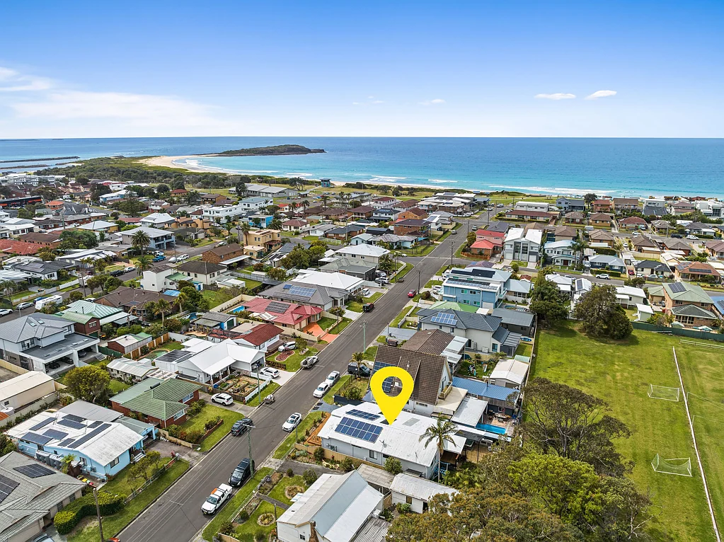 48 Woodford Avenue, Warilla, NSW 2528