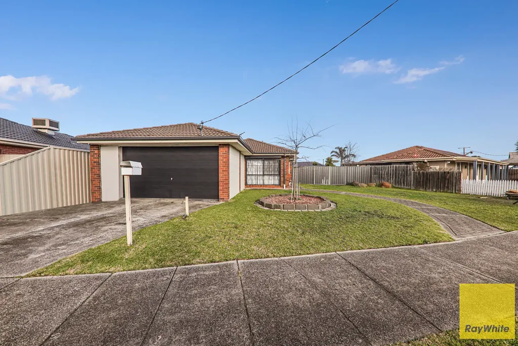 Contemporary Comfort in a Prime Craigieburn Location!