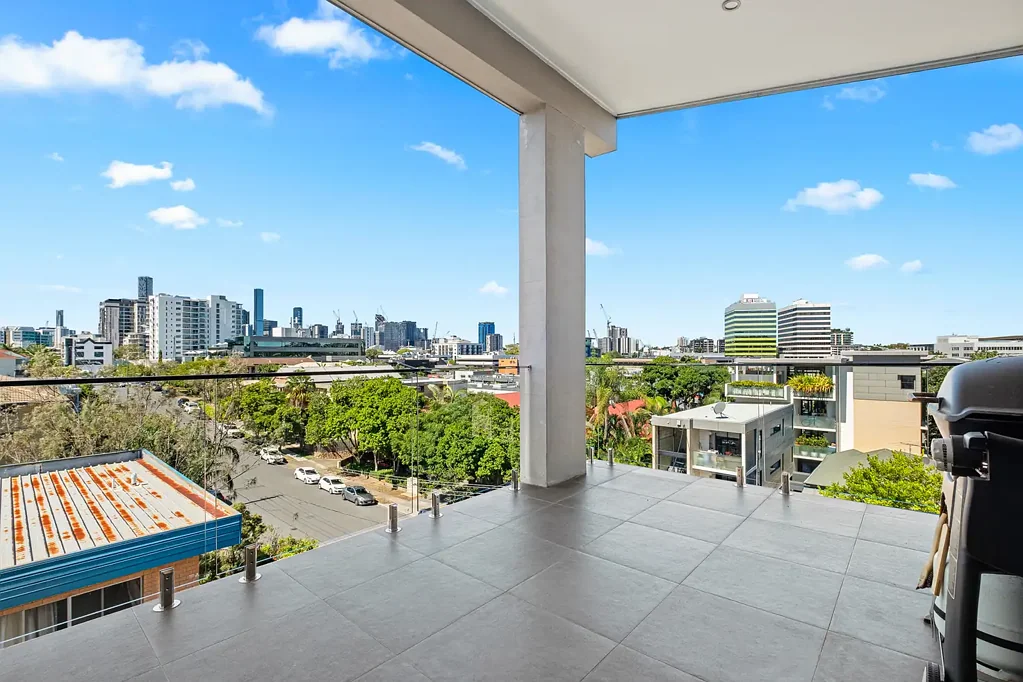 Unfurnished Two Bedroom Apartment In Prime Milton Location