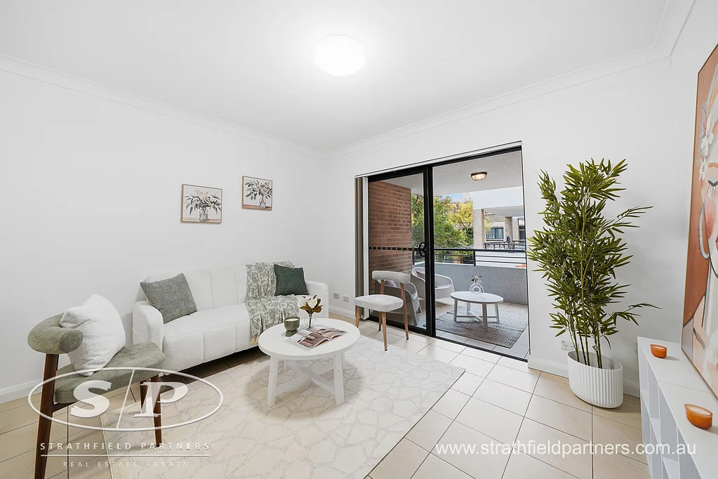Homebush West 1 Slaapkamer Low-Maintenance Comfortable Living with North Facing Balcony