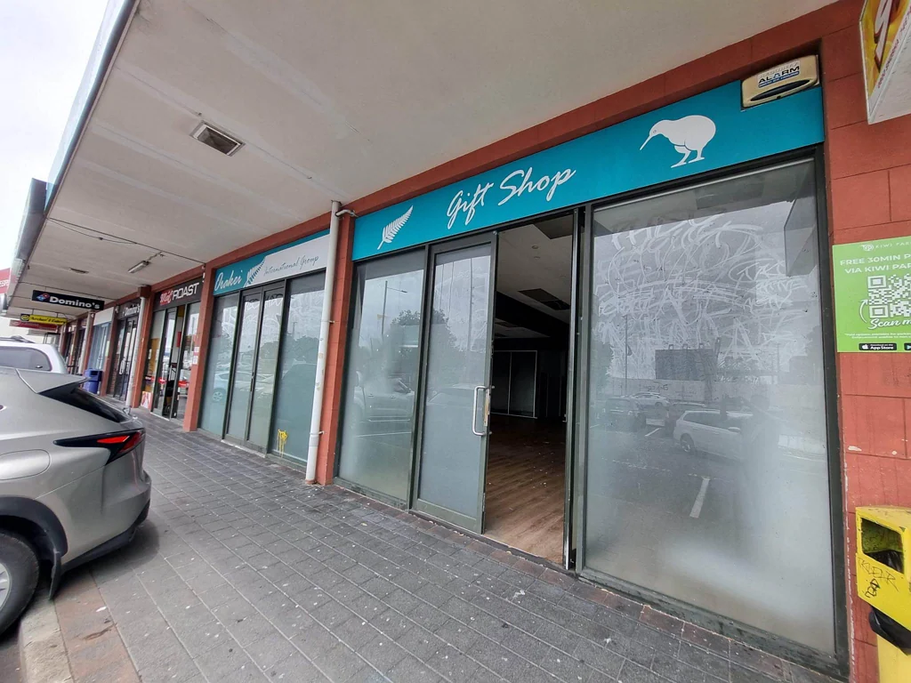 Auckland Central PRIME CITY LOCATION WITH GOOD PARKING