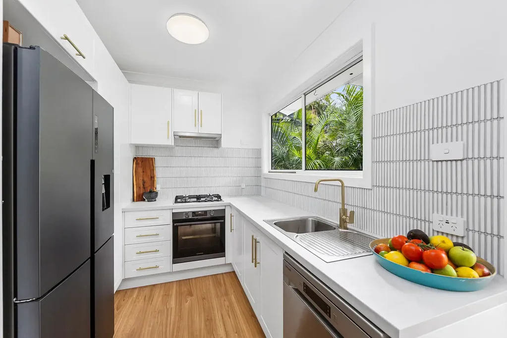 1/97 Lake Shore Drive, North Avoca, NSW 2260