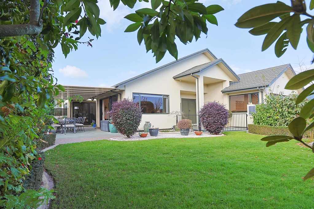 Greenmeadows 3 Bedroom High Vendor Motivation - Selling Well Below RV