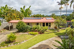 22 Gloucester Street, Woodford