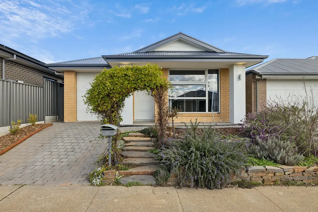 10 Bronco Crescent, Mount Barker, SA 5251
