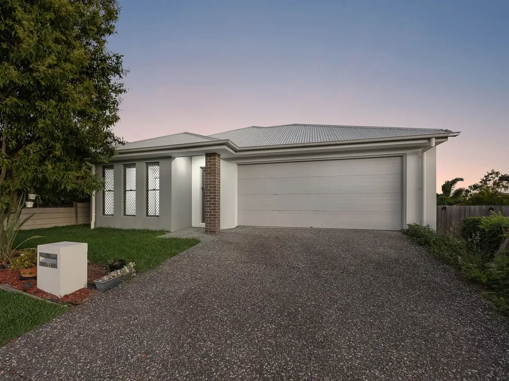 68 Pintail Circuit, Deebing Heights, QLD 4306