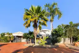 8/3 Whimbrel Street, Djugun