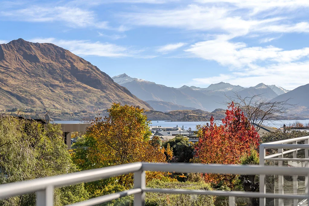 Wanaka 2 Bedroom OFFERS due this Wednesday (24/6)
