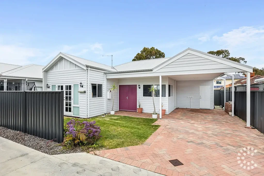 16A Aberle Street, Hamilton Hill, WA 6163